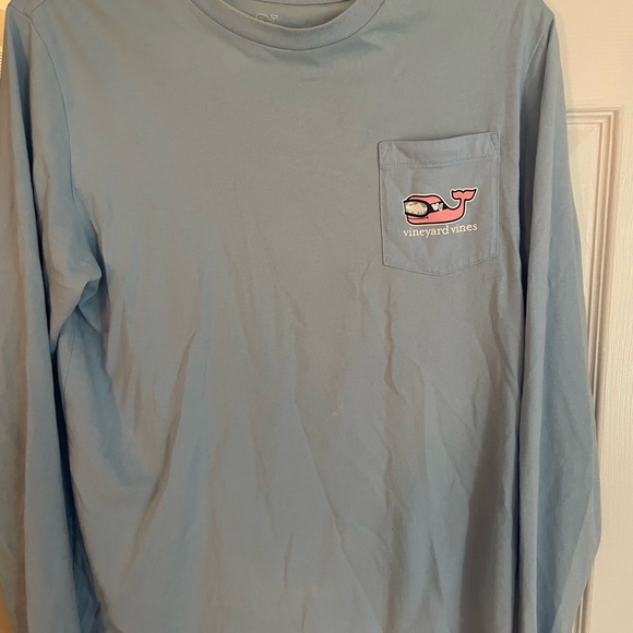 Lot of boys vineyard vines long and short sleeve tees - Picture 3 of 10
